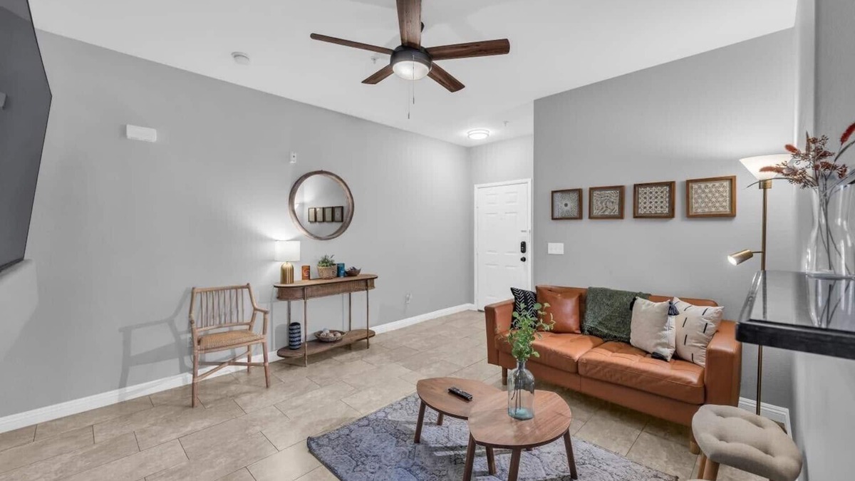 Rhodes Ranch Condo | Bohemian vibe* Resort style 3 bed 2 bath condo* FREE Wifi and assigned parking