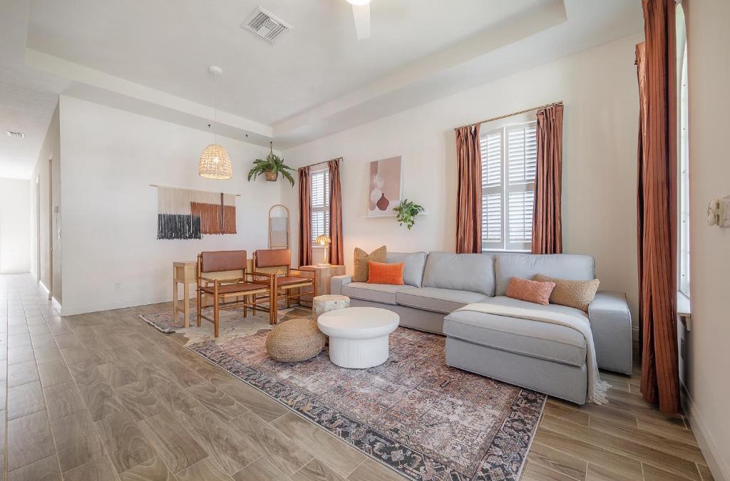 Town N County Park House | ✿ Boho-BBQ Grill-Fire pit-10 mins from Airport ✿