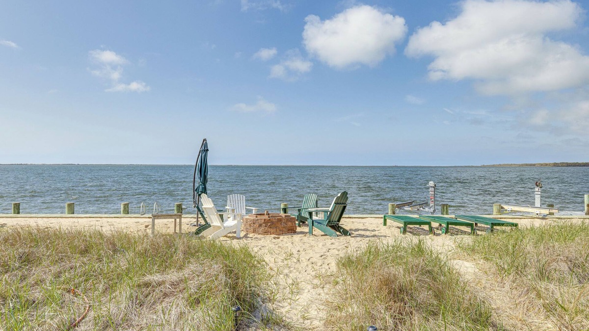 Center Moriches House | Boho Beach Hideaway w/Pool, Fire Pit & Grill!