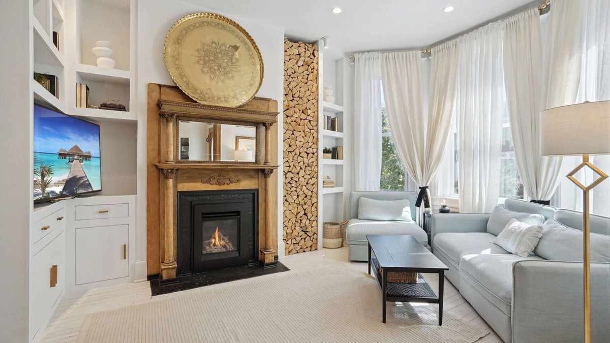 Bloomingdale House | Boho Bliss Bloomingdale plus Parking