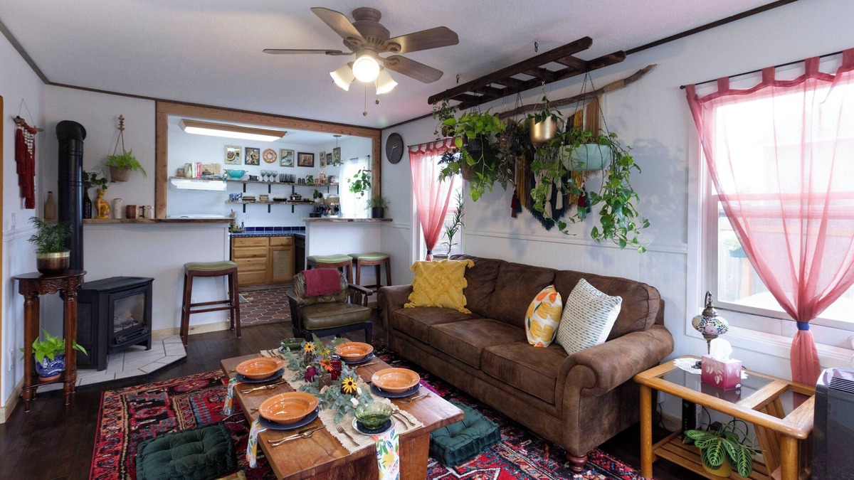 Silverton House | Boho Bungalow w/Hot Tub 4 Blocks From Downtown Silverton