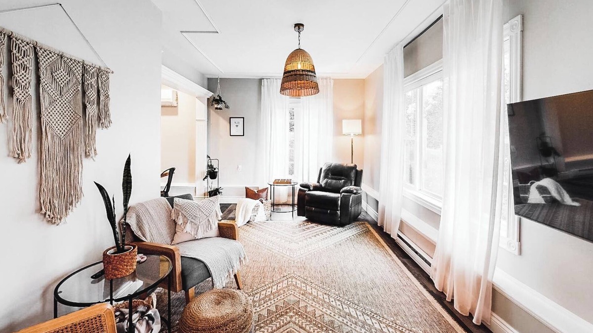 New Denmark House | Boho Haven | 3BR House | Quiet & Peaceful
