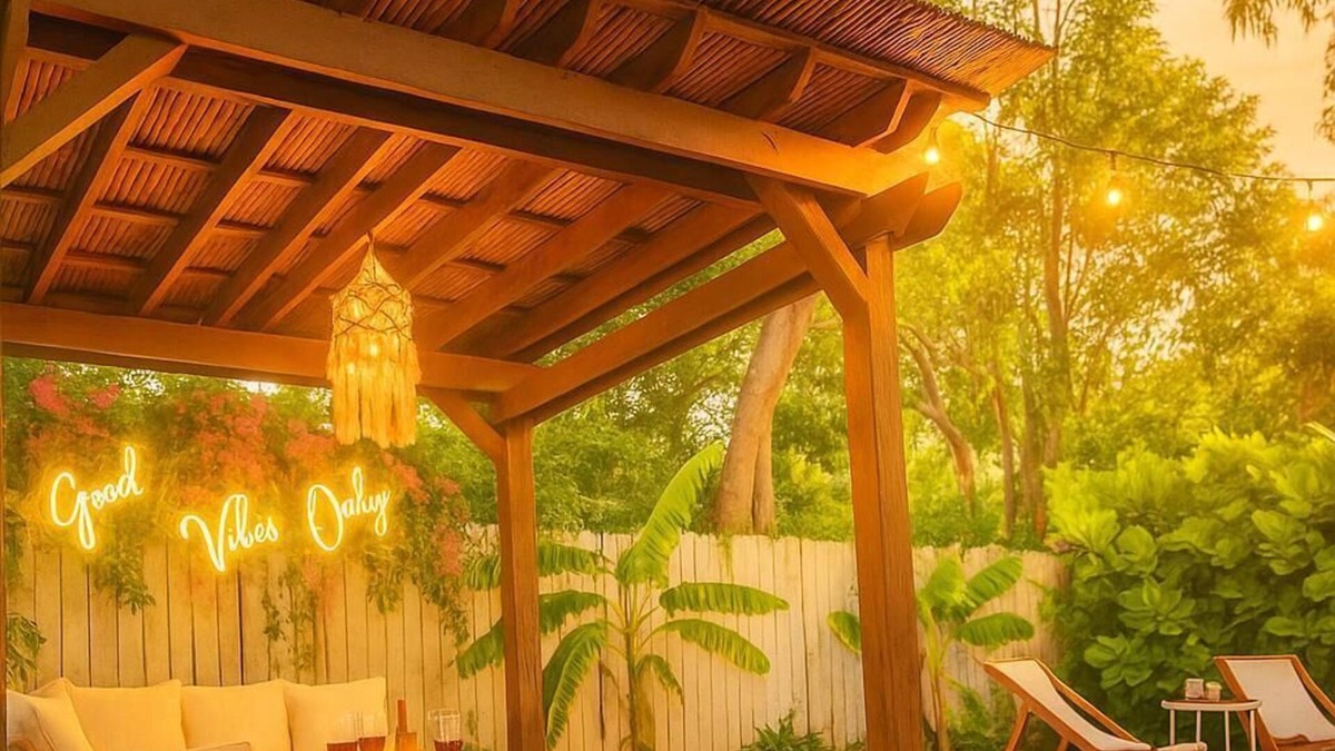 Buena Vista Ski Chalet | Boho Oasis in Prime Miami-Private Patio & More