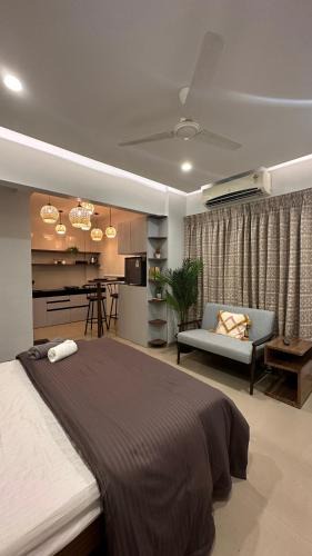 Mundhwa Apartment | Boho Studio