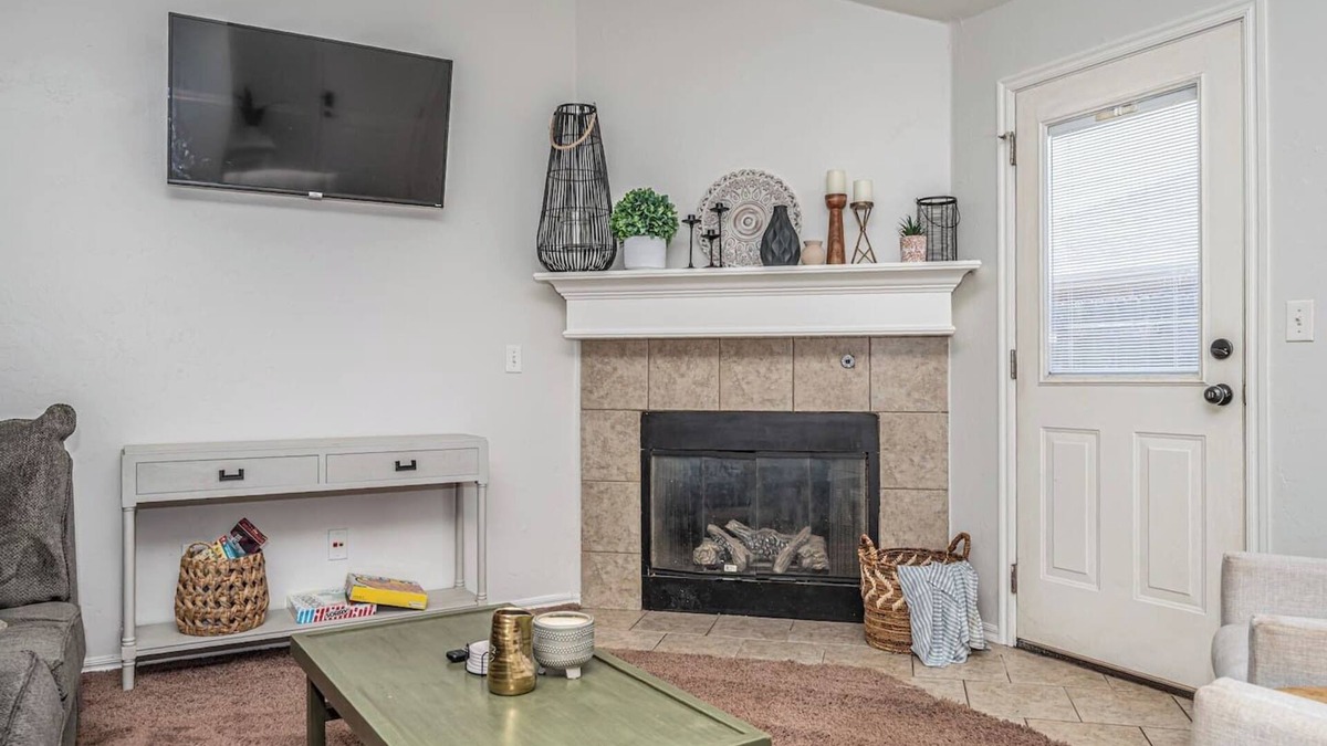 Oklahoma City Apartment | Boho vibe 3BR/2BA Near Tinker AFB & OKC!