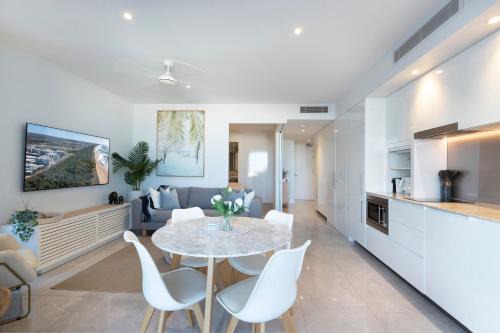 Bokarina Apartment | Bokarina Beachfront Apartment