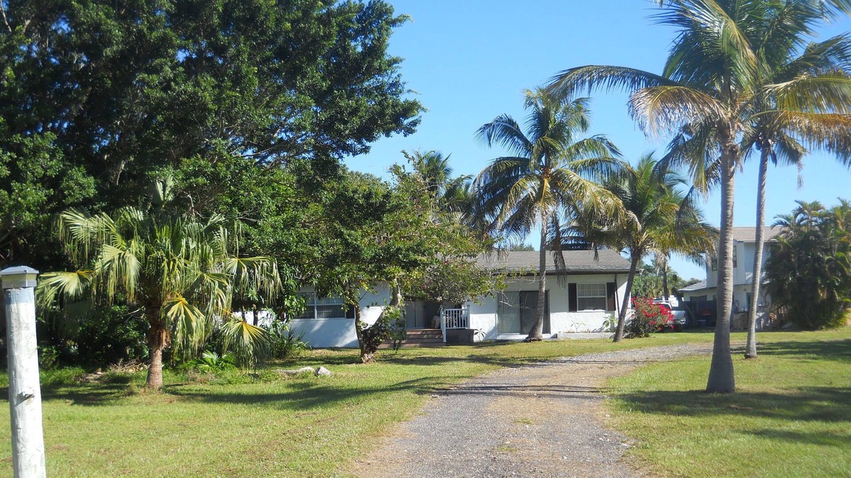 Bokeelia House | Bokeelia Charming Island House