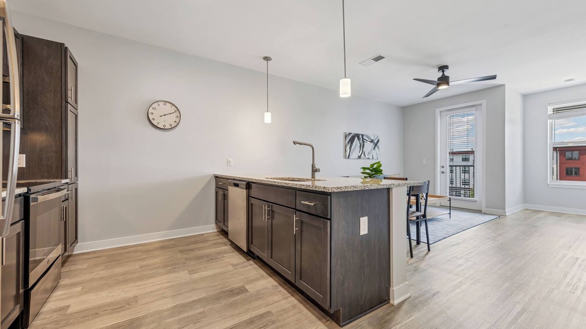 St. Peters Apartment | Bold 2415 I Stunning One Bedroom Modern Suite