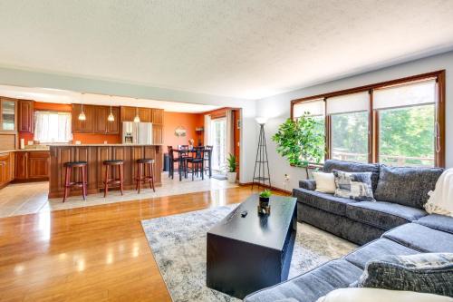 Bolivar House | Bolivar Getaway Near Pro Football Hall of Fame!