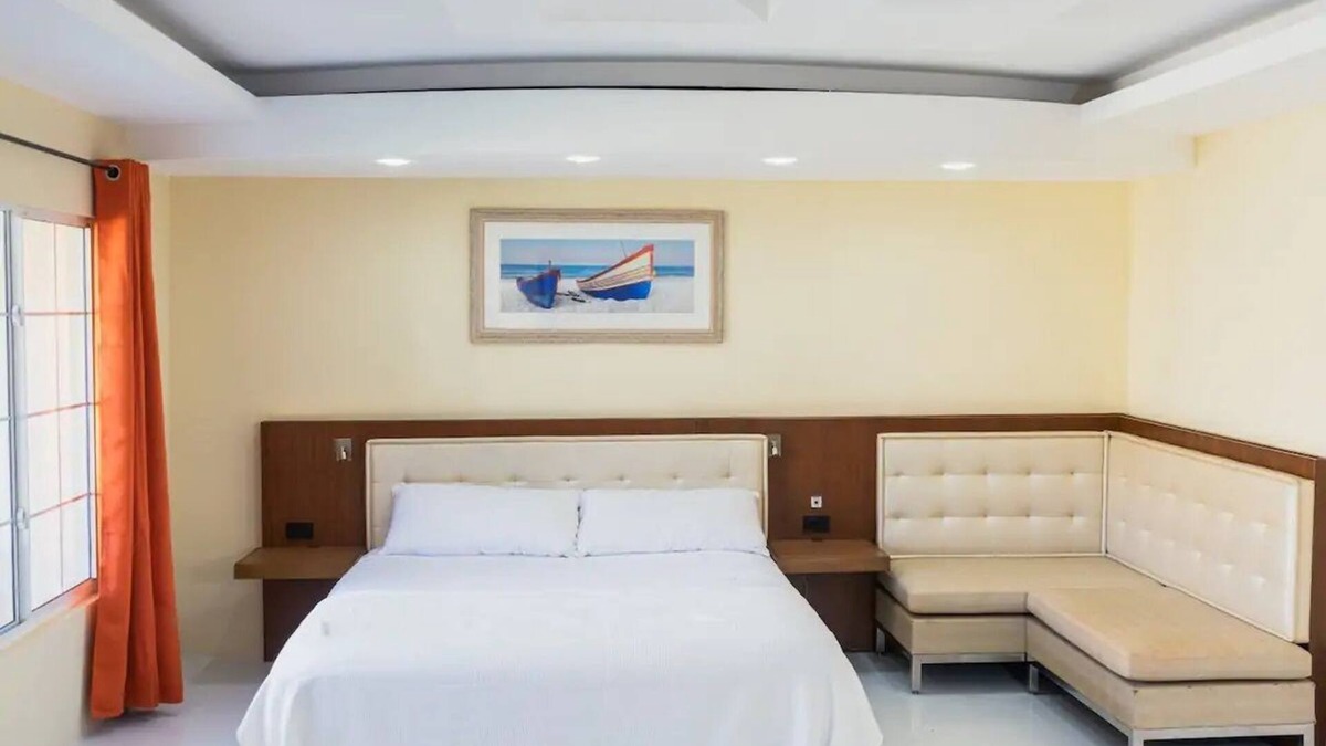 Ponton Apartment | Bon Bini Getaway #2 close to Eagle Beach, spacious studio