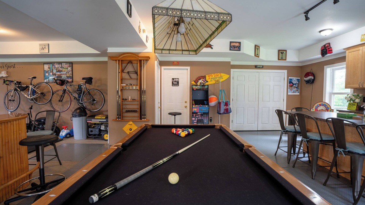 Lakeland House | Bon Jodi's Dreamy Escape Guest House