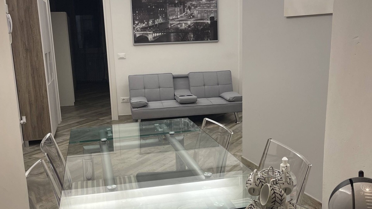 Rovigo Apartment | Bonbon, classy apartment in historic center.