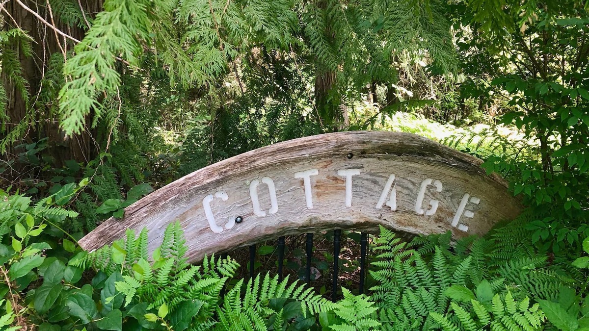 Sequim Cottage | Bond Ranch Retreat, Cozy Cedar Cottage on the beautiful Olympic Peninsula, WA.