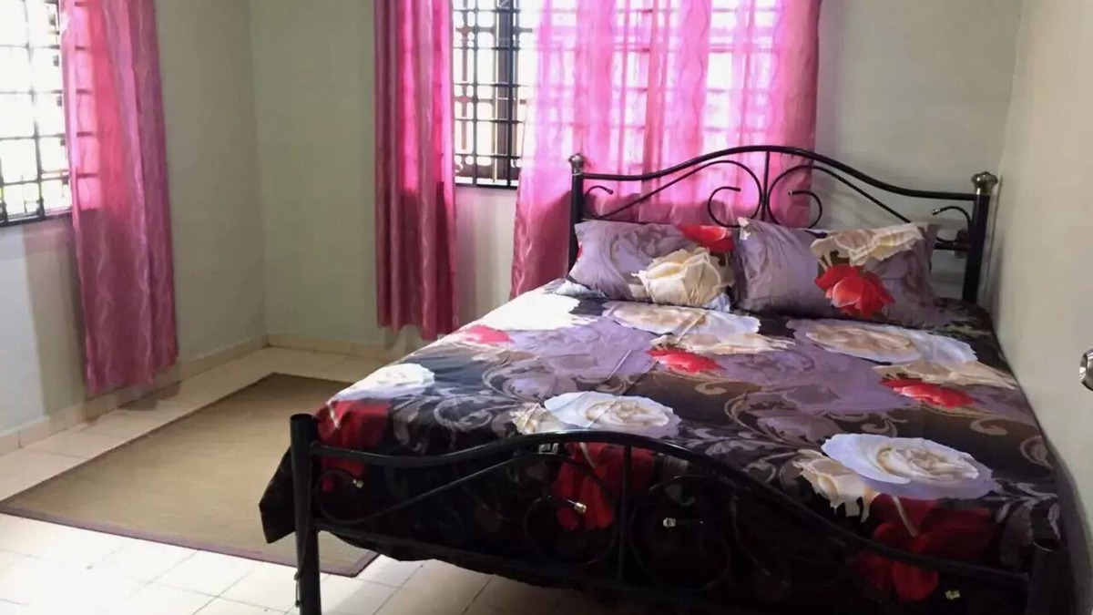 Kuala Terengganu House | Bonda Homestay Entire House