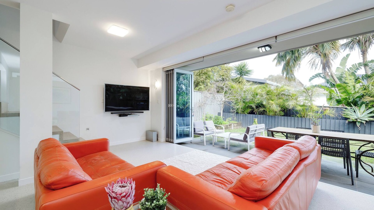 North Bondi House | Bondi Holiday Home Garden Apartment