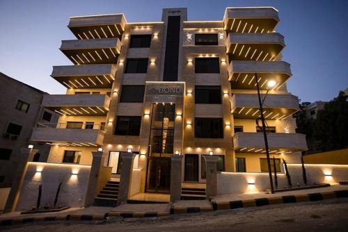 Al Jubeiha Apartment | Bondi