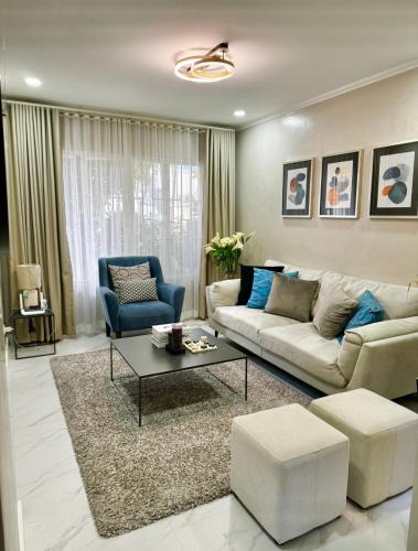 Buck Estate House | Bonel Townhouse Tagaytay