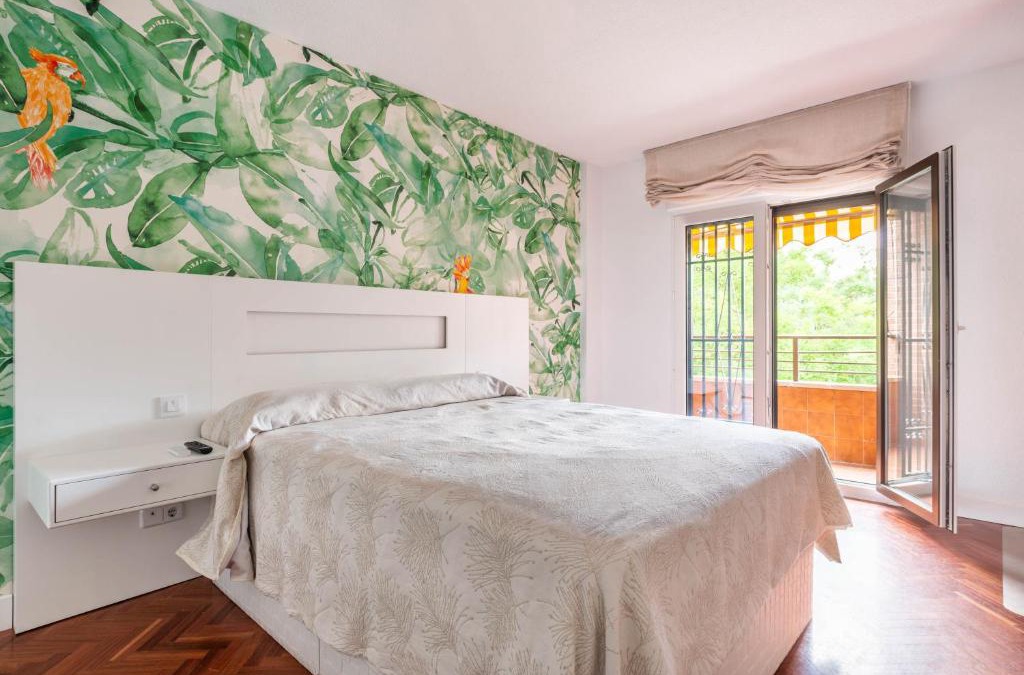 Villaviciosa de Odon House | Bonita habitación con balcón