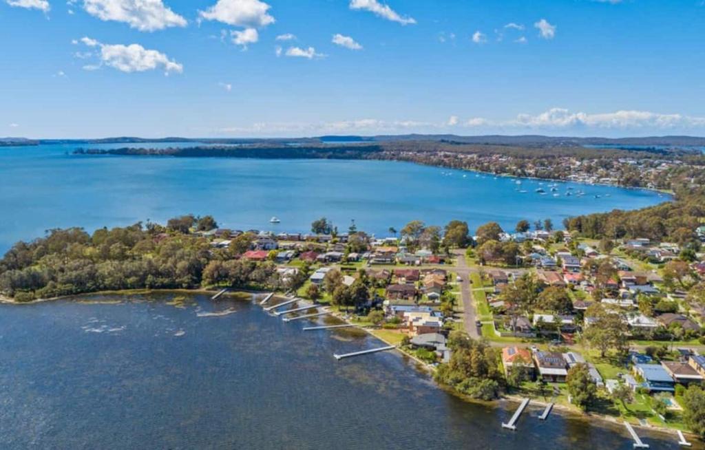 Bonnells Bay House | Bonnells Beauty