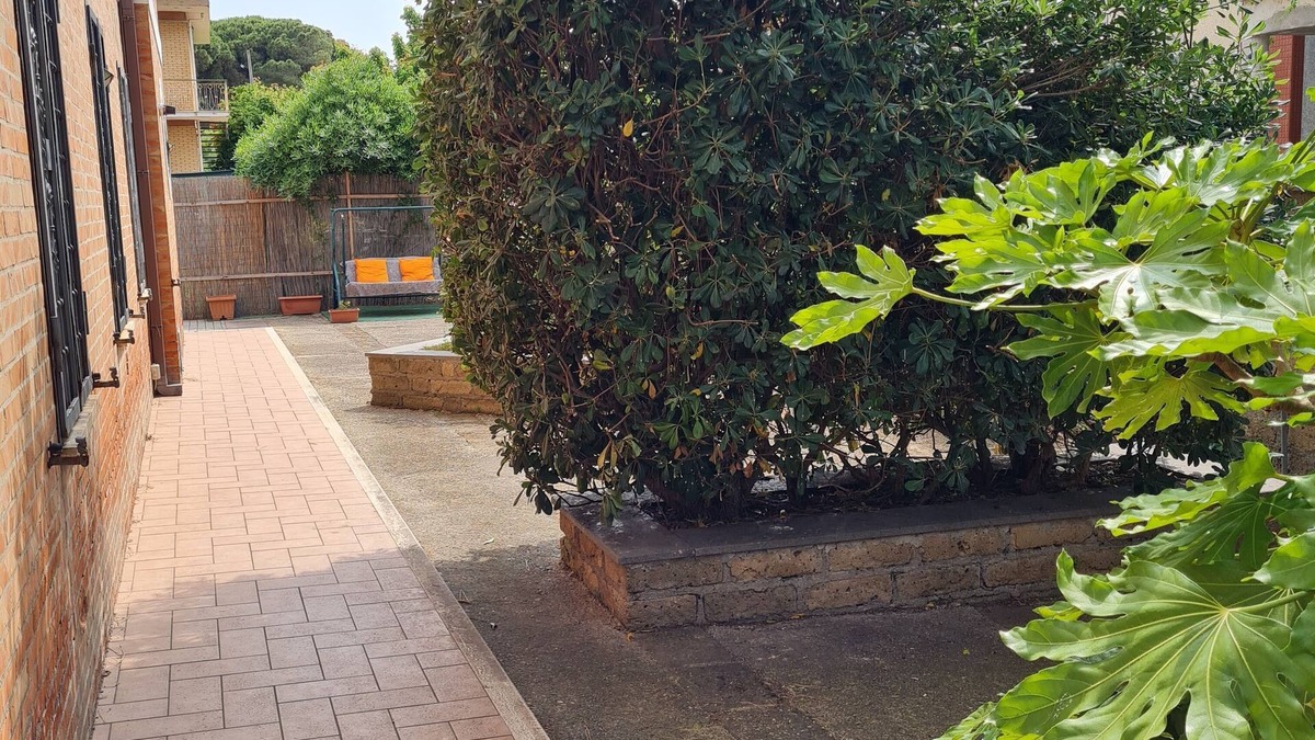 Lido di Tarquinia Apartment | Bonnie House