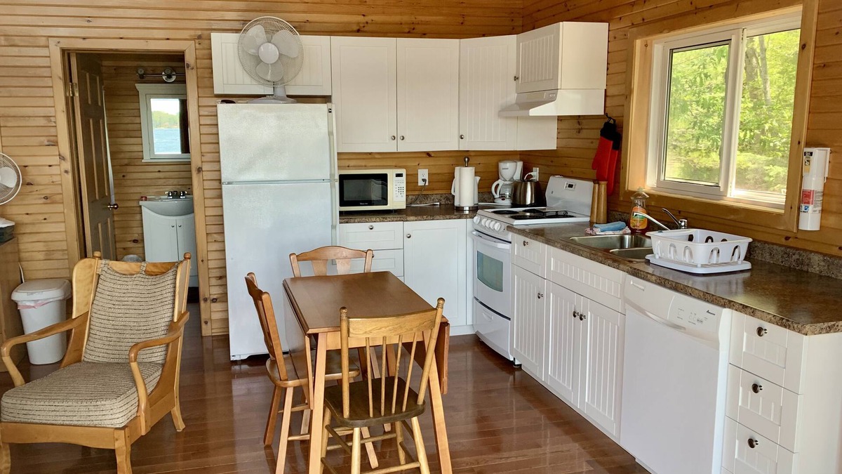 Honey Harbour Cottage | Book Early For Preferred Dates - Honey Harbour