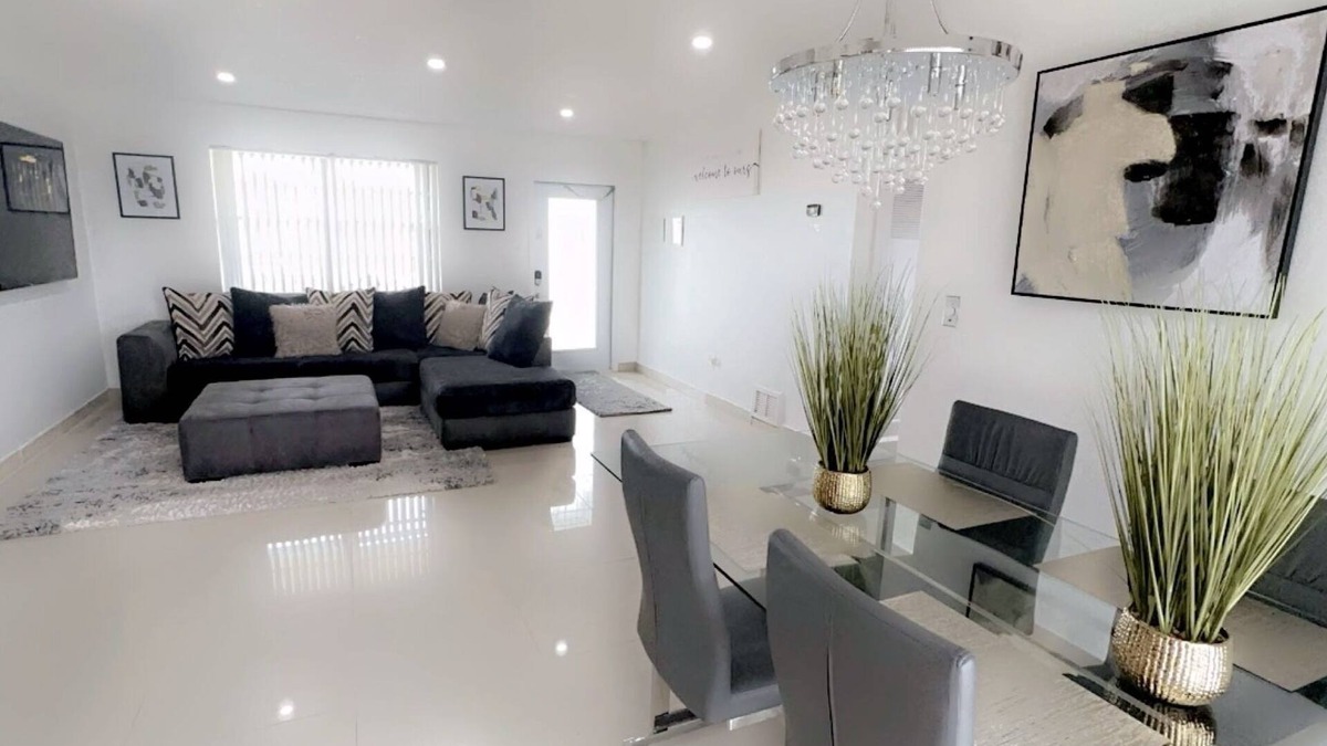 Miami Gardens House | BOOK ME, 3mins to Hard Rock Stadium