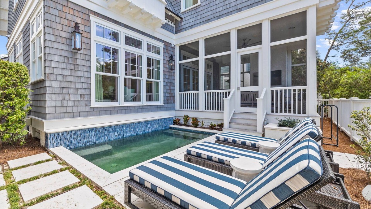 WaterSound Beach House | Book Your Fall Getaway Now! Private Pool! 6 Adult Bikes! 4-Passenger Golf Cart!