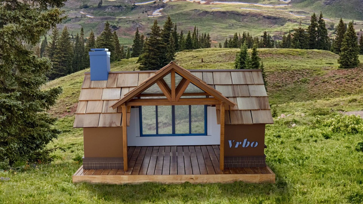 North Burnet Ski Chalet | BOOKED - Is your dog fancy? This luxe cabin is for creatures who love comfort