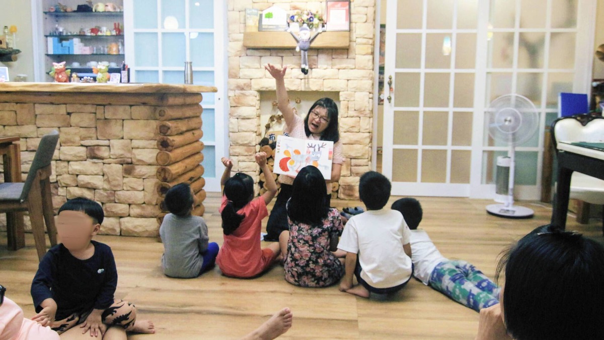 Taitung City Centre Bed & Breakfast | Books & Woods B&B