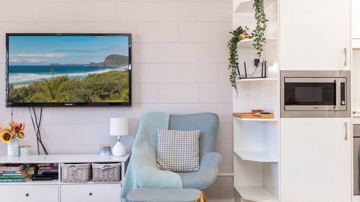 Blueys Beach House | Boomerang Point Apartment