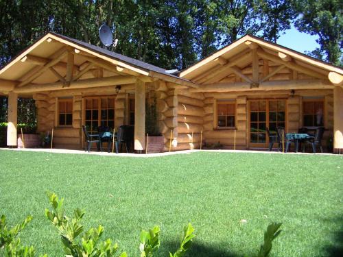 Kaatsheuvel House | Boomgalows De Roestelberg