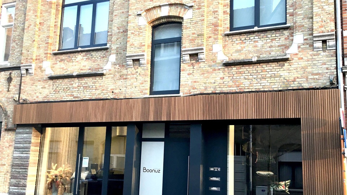 Ieper House | Boonuz luxury guesthouse, lounge terrace and IR sauna