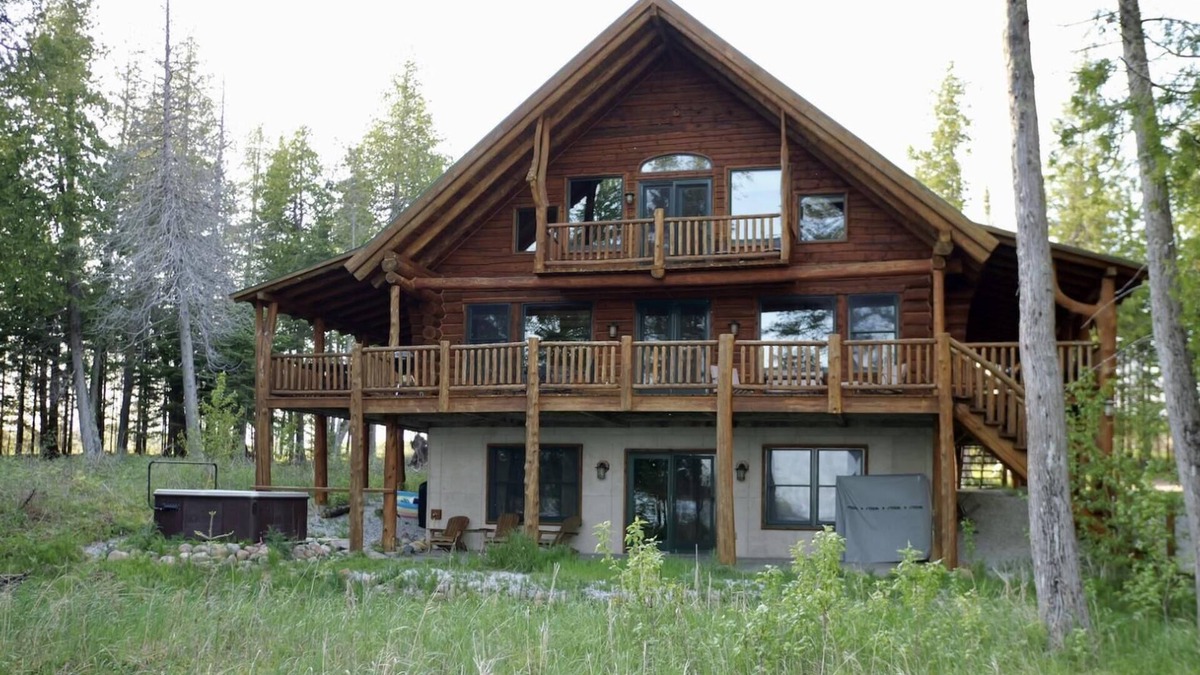 Drummond House | Bootjack Lodge on Drummond Island