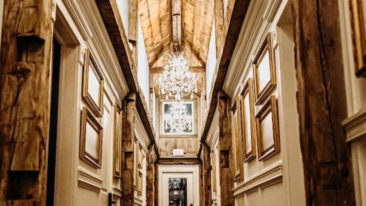 Tomahawk House | Bootleggers Lodge Full Buyout