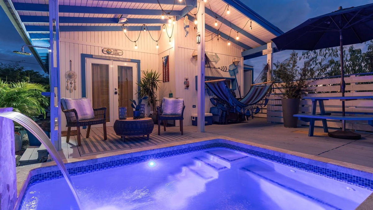 Boqueron House | @ BOQUERON Santorini cozy Cottage, full AC, private heated pool, sleeps 6