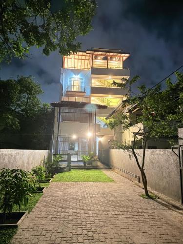 Boralesgamuwa Apartment | Bora Residencies
