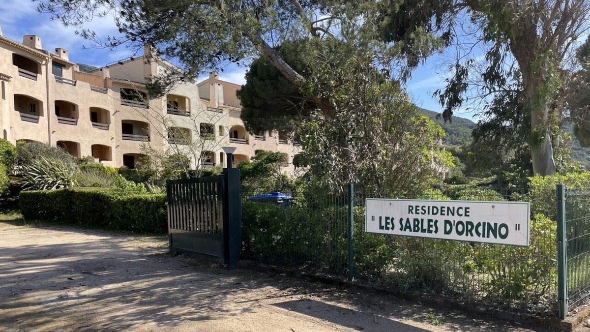Corse-du-Sud Apartment | Bord de MER - T4 Avec Piscine