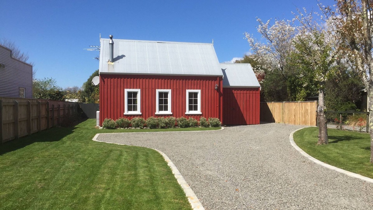 Greytown House | Borders Retreat, Cosy Character Cottage Greytown