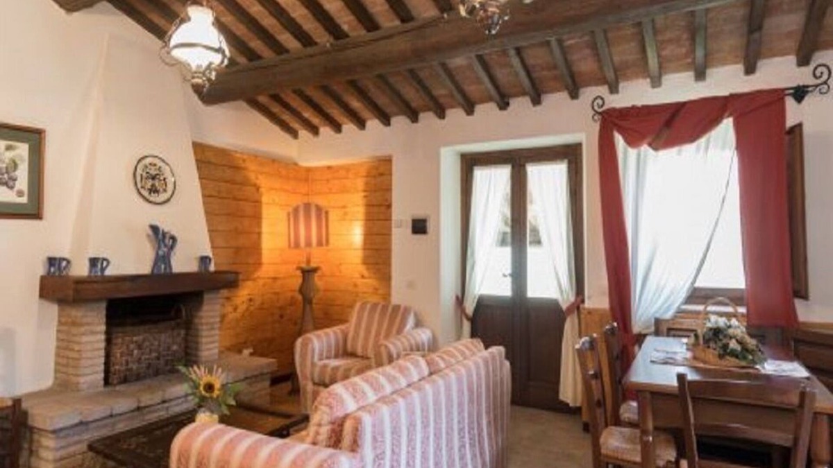 Todi Apartment | Borges Borgo Bianchini apartment