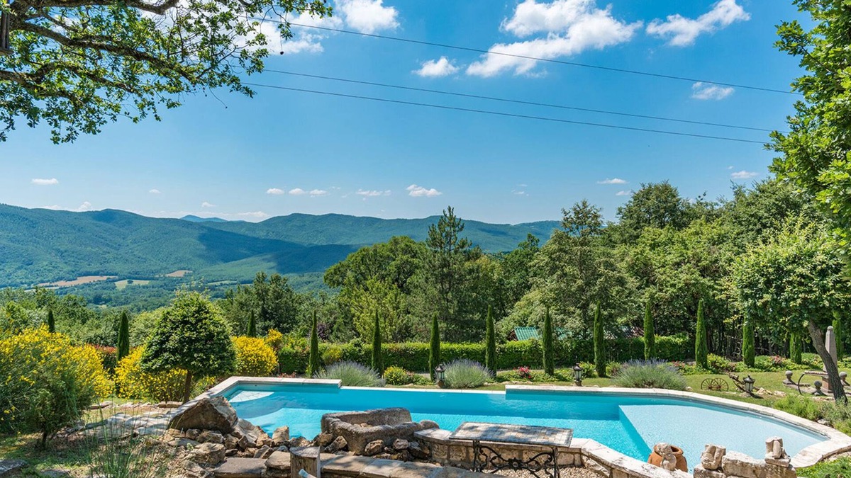 Chiusdino Villa | Borgo Paradiso 4+2, Emma Villas
