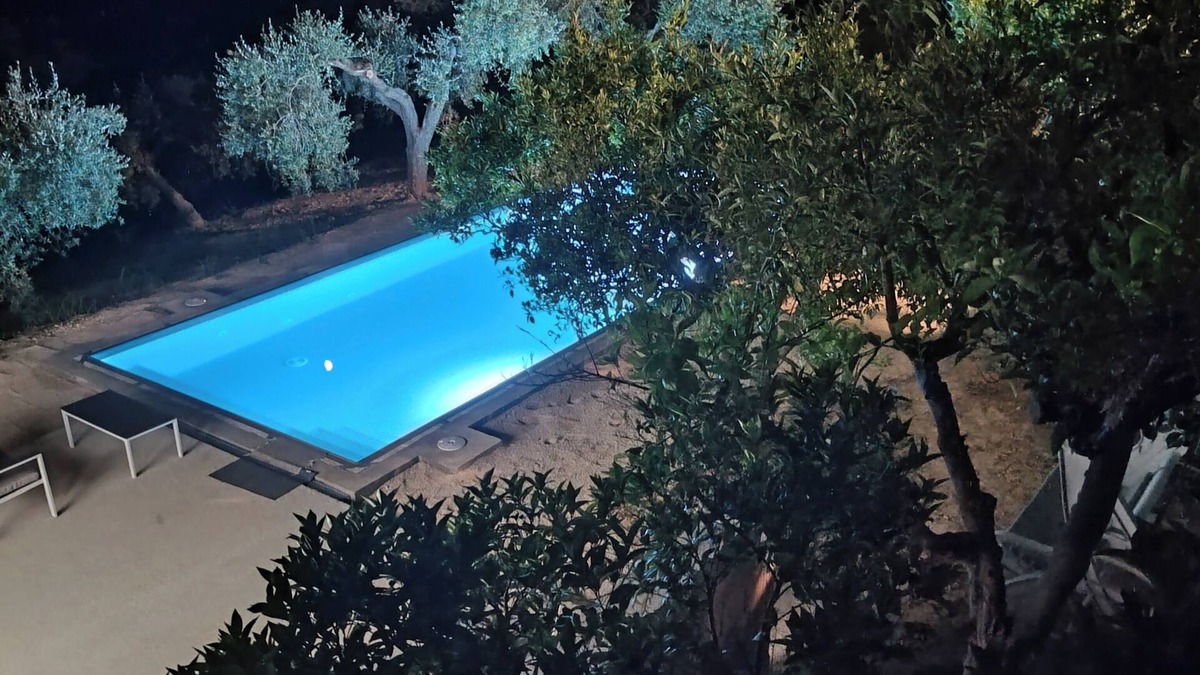 Lanciano Villa | "BORGO RAGNITILL" AMAZING HOLIDAY HOME, 15 GUESTS, LANCIANO (CH)