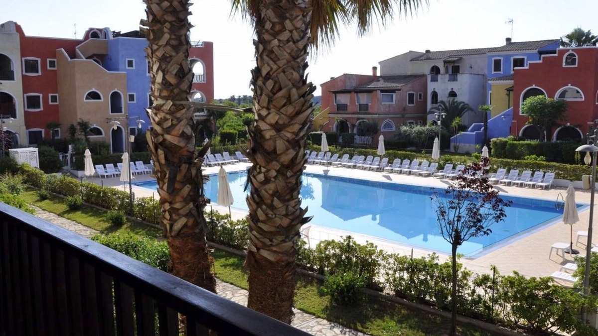 Marina di Pisticci House | BORGO SAN BASILIO APPARTAMENTO PENELOPE-CON PISCINA E ANIMAZIONE DIURNA E SERALE