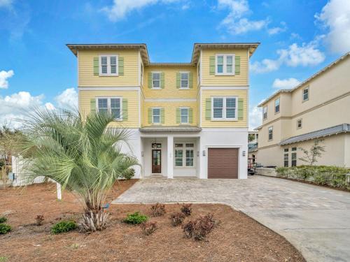 Frangista Beach House | Born to Sun