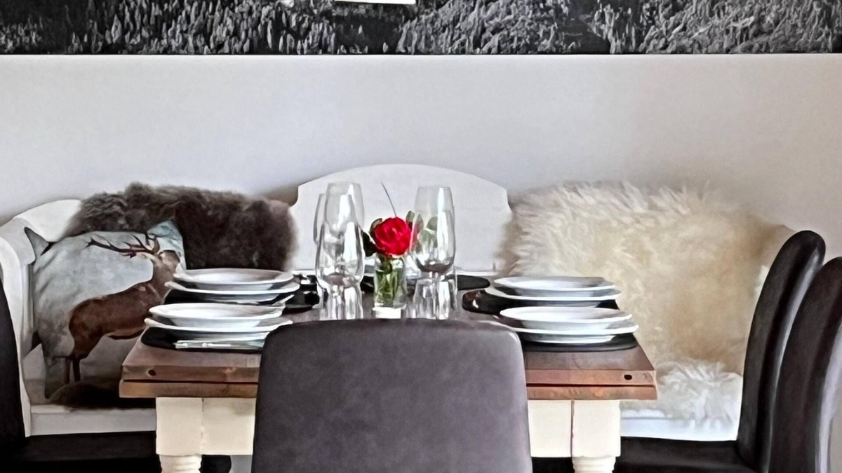 Prien am Chiemsee Apartment | Boschenhof Suite, 86sqm, with wood-burning stove and gallery