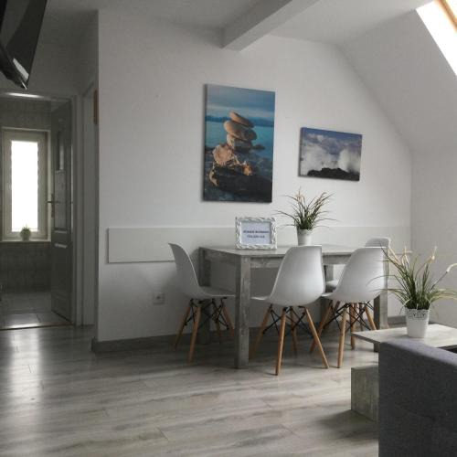 Cetniewo Apartment | Bosman