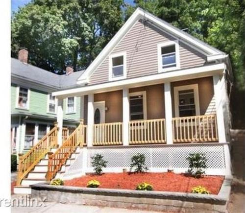 West Codman Hill - West Lower Mills House | Boston's Best Vacation House