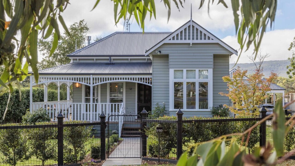 Woodend House | Botanic House in Woodend