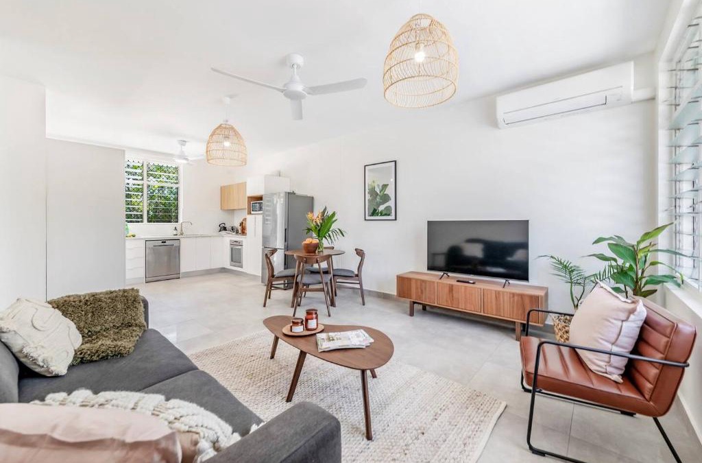 Rapid Creek Apartment | 'Botanica Bonita' A Stylish Nightcliff Hideaway