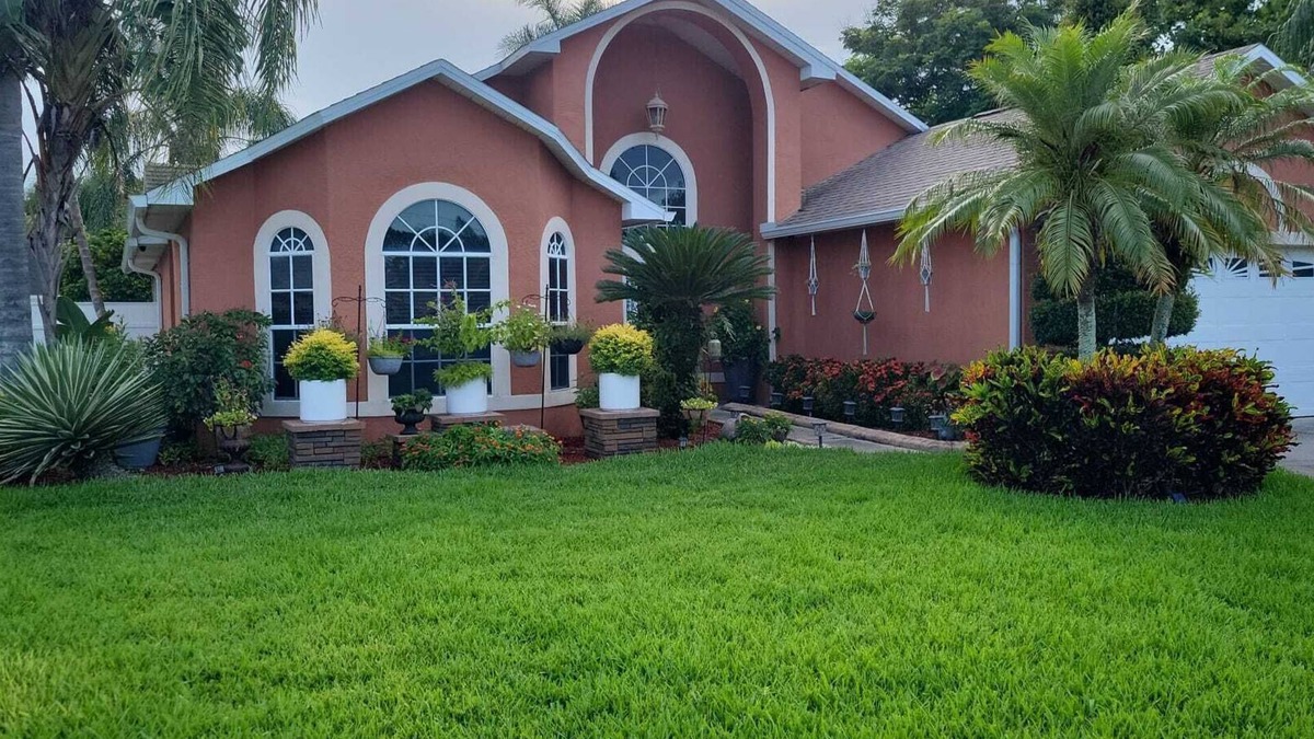 Orlando House | Botanical Garden Home-20 min to Disney, 10 Min to Downtown & 40 Min to the beach