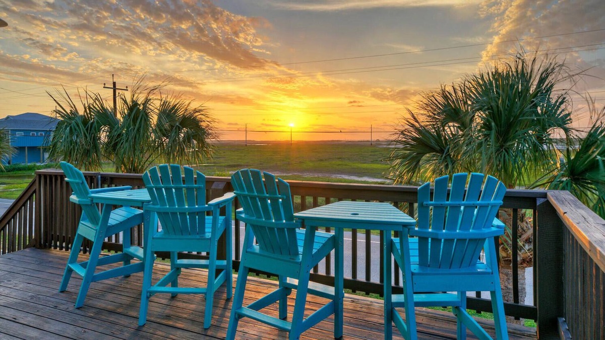 Leeward Sands House | Boujee Pelican, Pool, Views, Fun Room